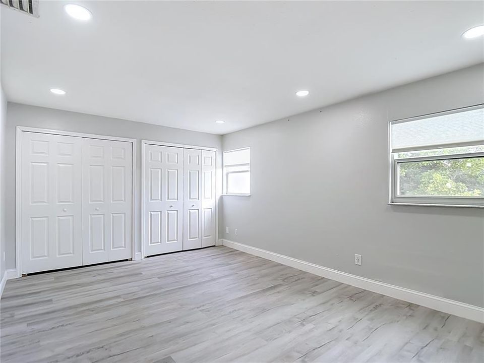For Sale: $649,000 (3 beds, 2 baths, 1727 Square Feet)