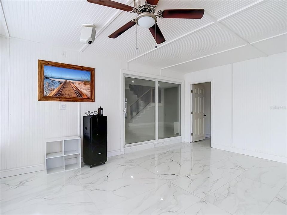 For Sale: $649,000 (3 beds, 2 baths, 1727 Square Feet)