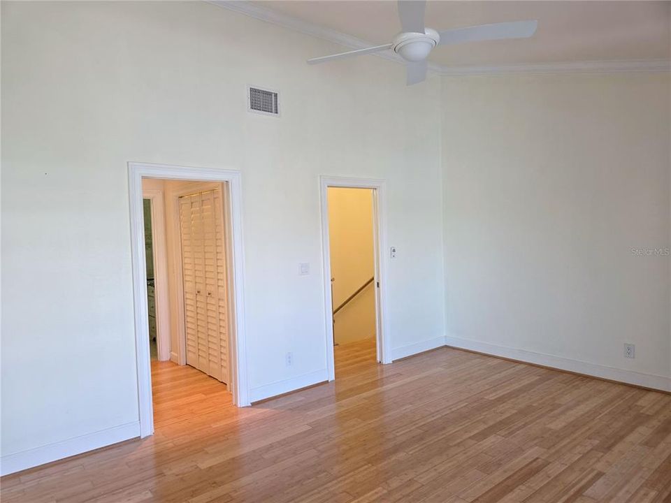 В аренду: $3,300 (2 спален, 2 ванн, 1640 Квадратных фут)