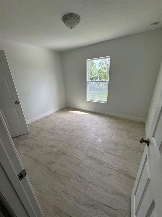 En Venta: $349,999 (4 camas, 2 baños, 1600 Pies cuadrados)