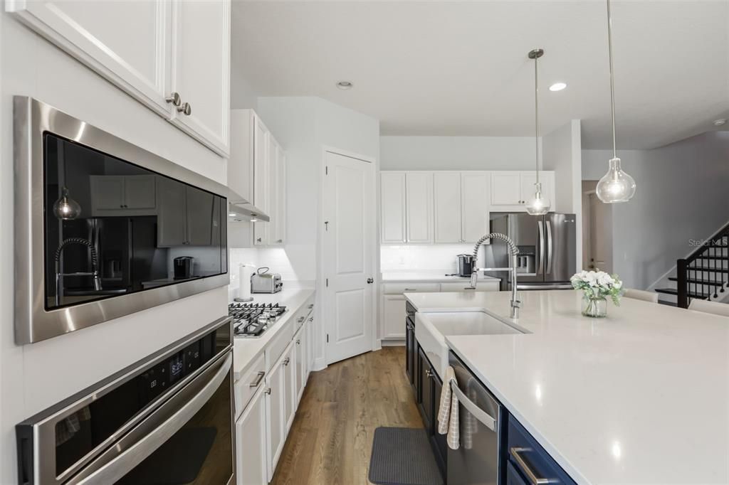 For Rent: $6,800 (5 beds, 3 baths, 2950 Square Feet)