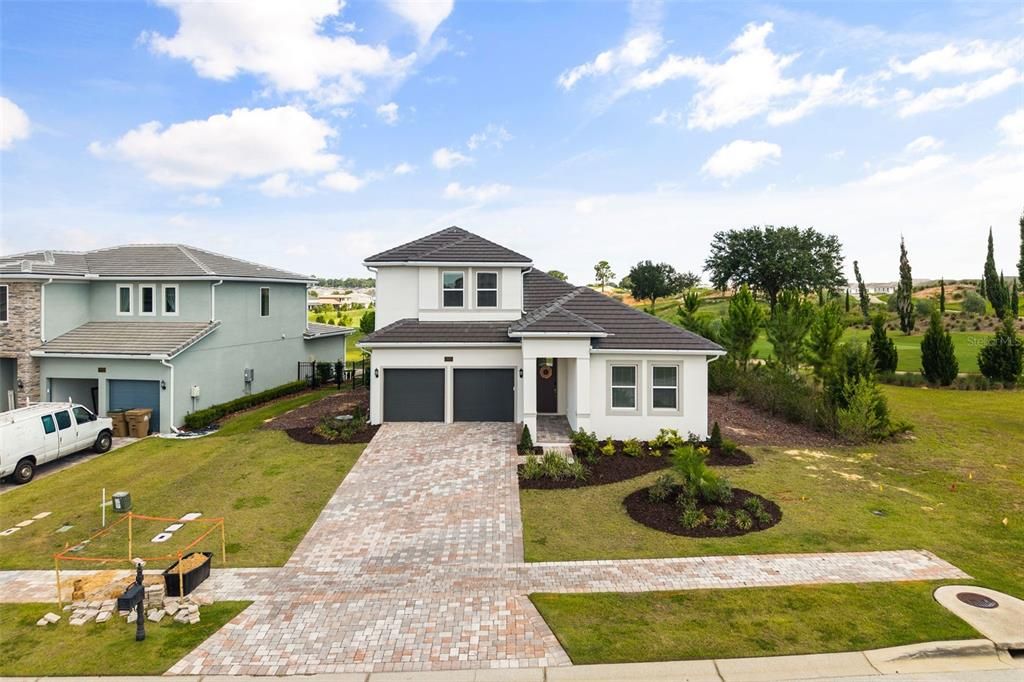 For Rent: $6,800 (5 beds, 3 baths, 2950 Square Feet)