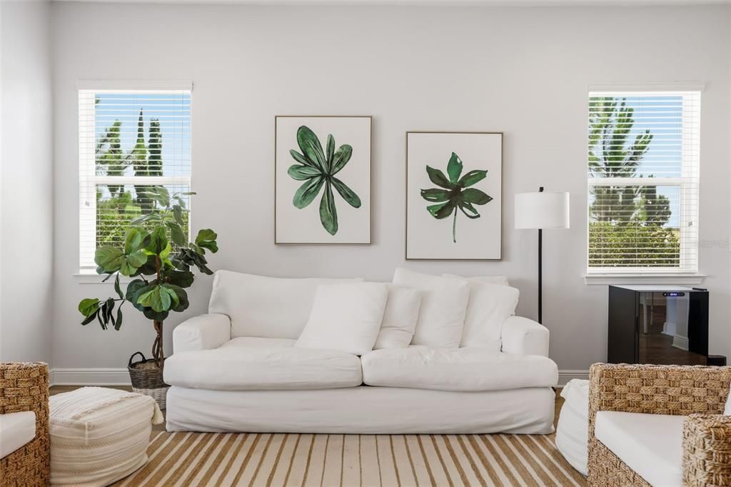 For Rent: $6,800 (5 beds, 3 baths, 2950 Square Feet)