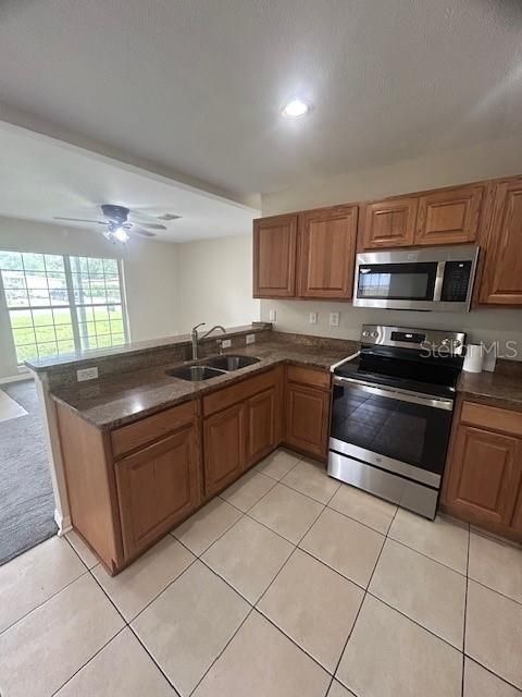 В аренду: $1,895 (3 спален, 2 ванн, 1080 Квадратных фут)