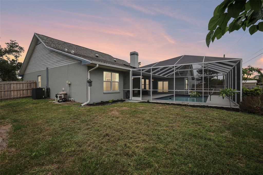 En Venta: $539,900 (4 camas, 3 baños, 2489 Pies cuadrados)