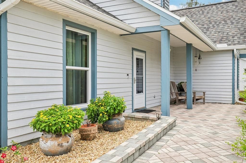 En Venta: $539,900 (4 camas, 3 baños, 2489 Pies cuadrados)