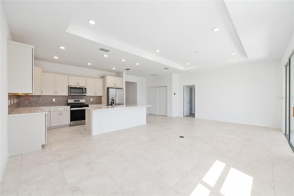 For Sale: $378,125 (3 beds, 1 baths, 1608 Square Feet)