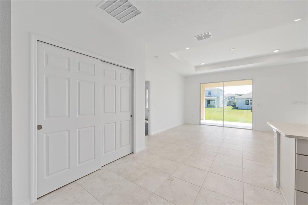 For Sale: $378,125 (3 beds, 1 baths, 1608 Square Feet)