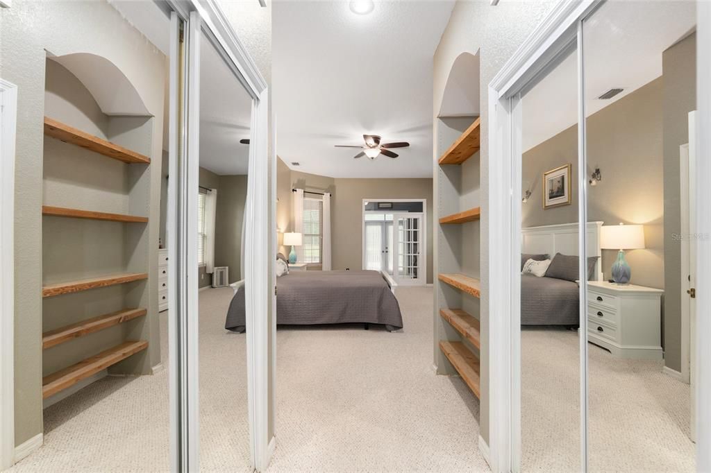 For Sale: $539,900 (3 beds, 3 baths, 2816 Square Feet)