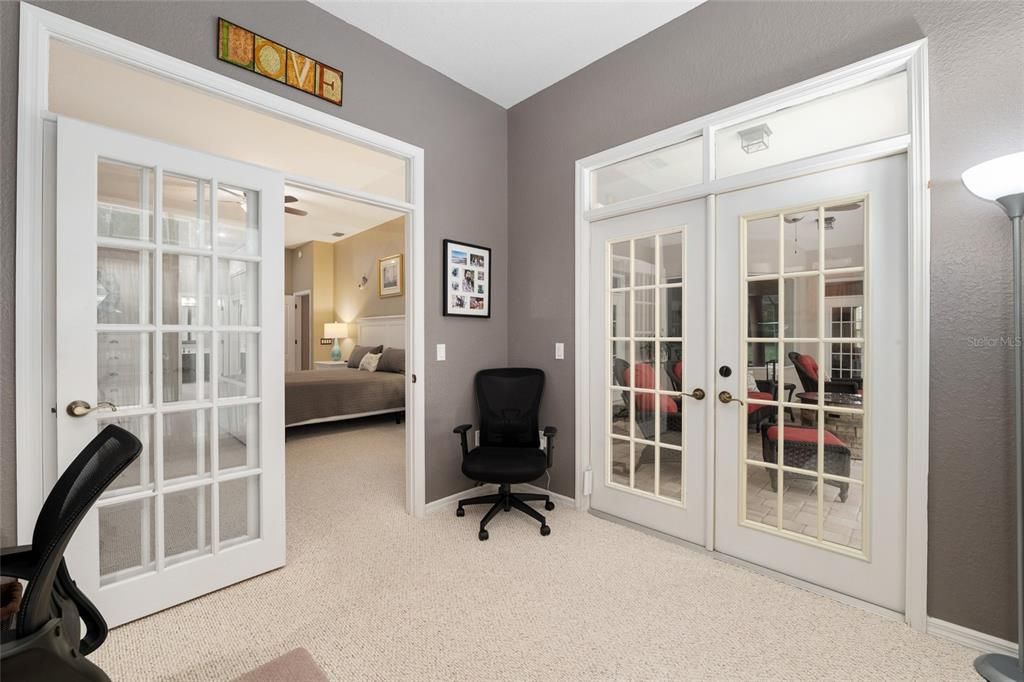 For Sale: $539,900 (3 beds, 3 baths, 2816 Square Feet)
