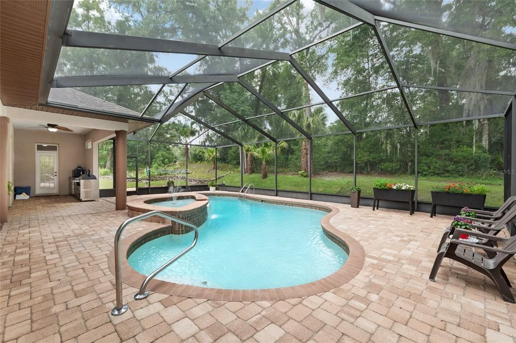 For Sale: $539,900 (3 beds, 3 baths, 2816 Square Feet)