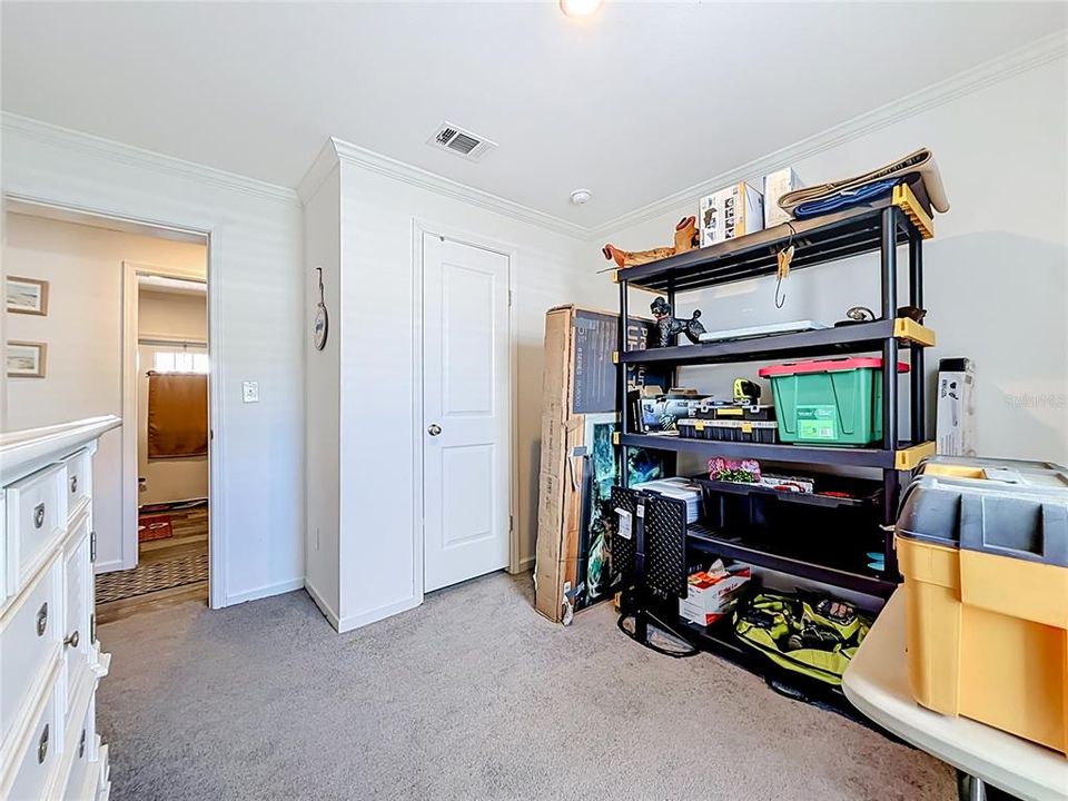 For Sale: $279,900 (3 beds, 2 baths, 1176 Square Feet)