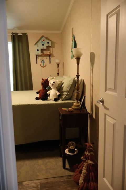 For Sale: $349,900 (3 beds, 2 baths, 1278 Square Feet)