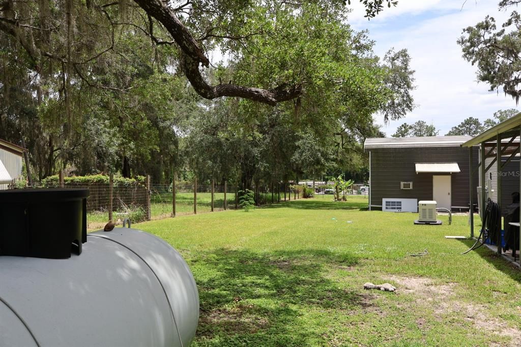 For Sale: $349,900 (3 beds, 2 baths, 1278 Square Feet)