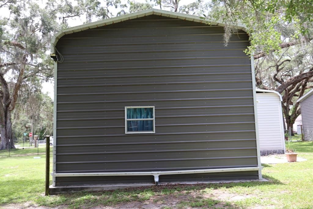 For Sale: $349,900 (3 beds, 2 baths, 1278 Square Feet)