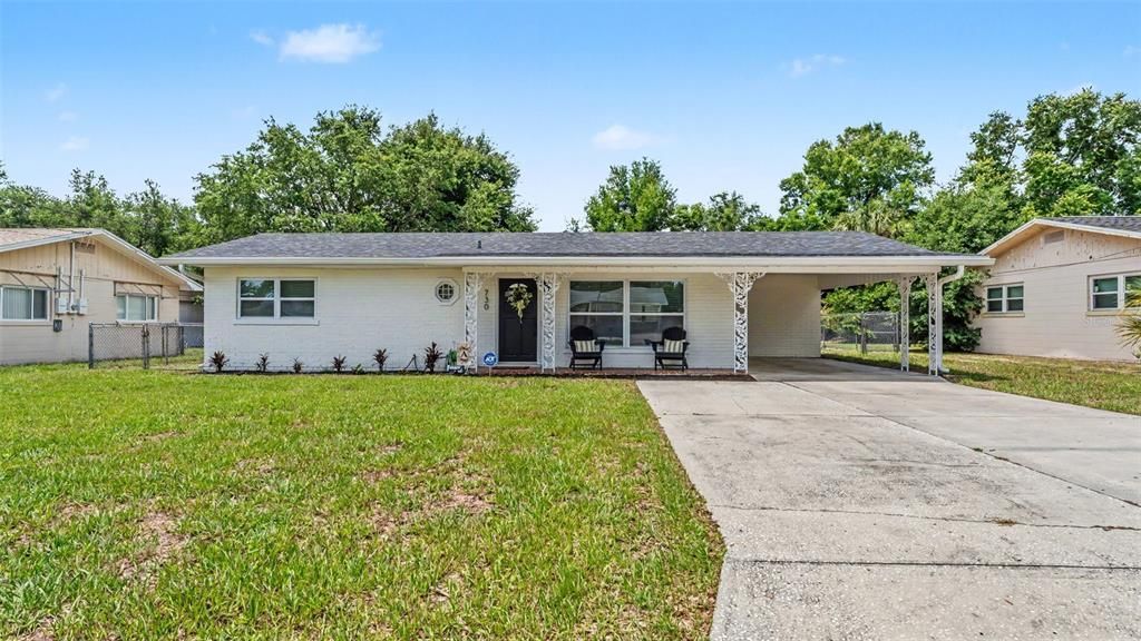 For Sale: $295,000 (2 beds, 2 baths, 1135 Square Feet)