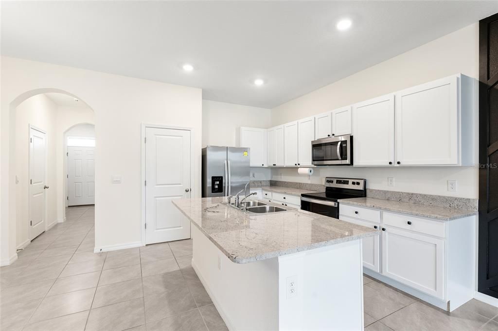 En Venta: $269,000 (3 camas, 2 baños, 1673 Pies cuadrados)
