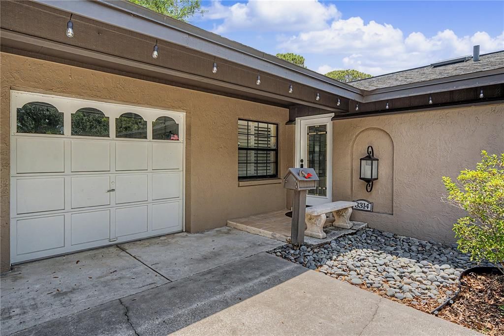 For Sale: $539,000 (4 beds, 2 baths, 1719 Square Feet)