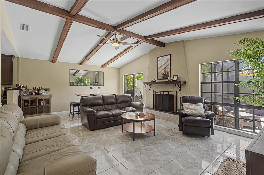 For Sale: $539,000 (4 beds, 2 baths, 1719 Square Feet)