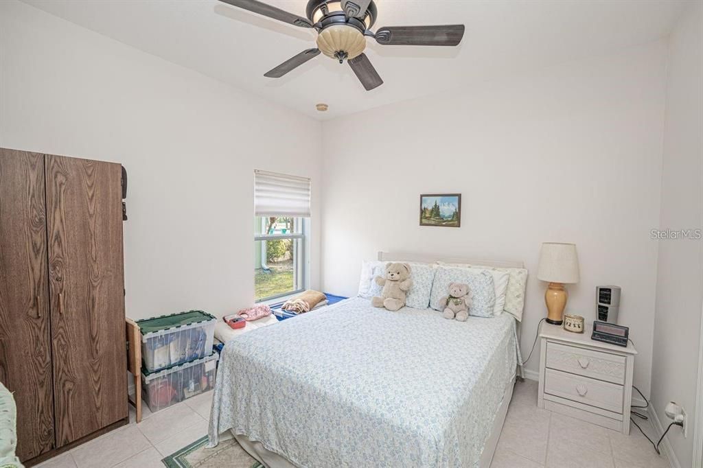En Venta: $317,700 (3 camas, 2 baños, 2025 Pies cuadrados)