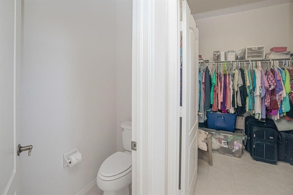 En Venta: $317,700 (3 camas, 2 baños, 2025 Pies cuadrados)