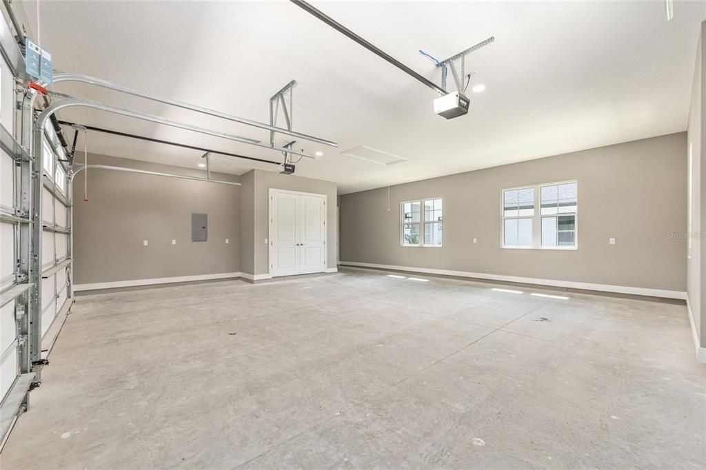 For Sale: $2,750,000 (4 beds, 4 baths, 4752 Square Feet)