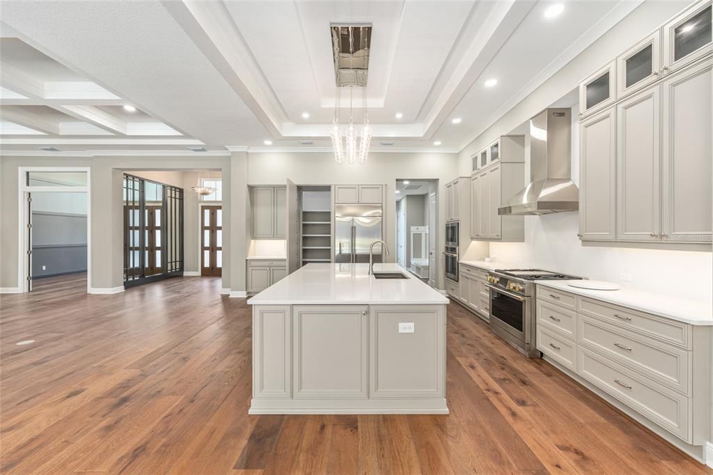 For Sale: $2,750,000 (4 beds, 4 baths, 4752 Square Feet)