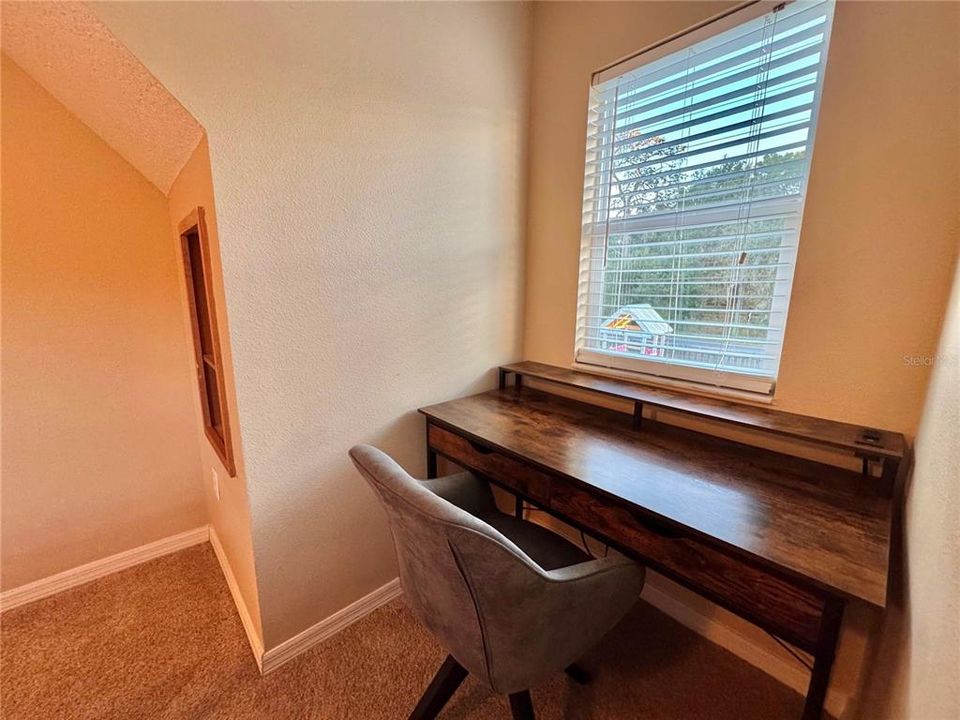 For Sale: $335,000 (3 beds, 2 baths, 1683 Square Feet)
