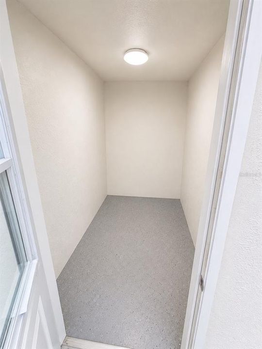 For Rent: $1,799 (3 beds, 2 baths, 1854 Square Feet)