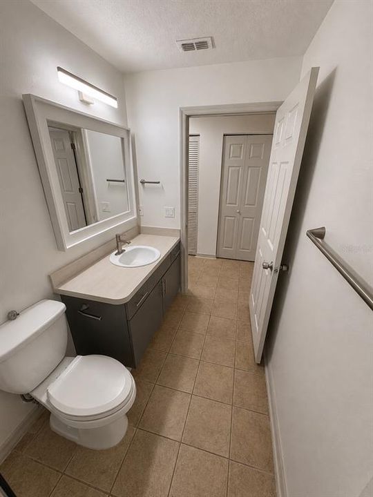 For Rent: $1,799 (3 beds, 2 baths, 1854 Square Feet)