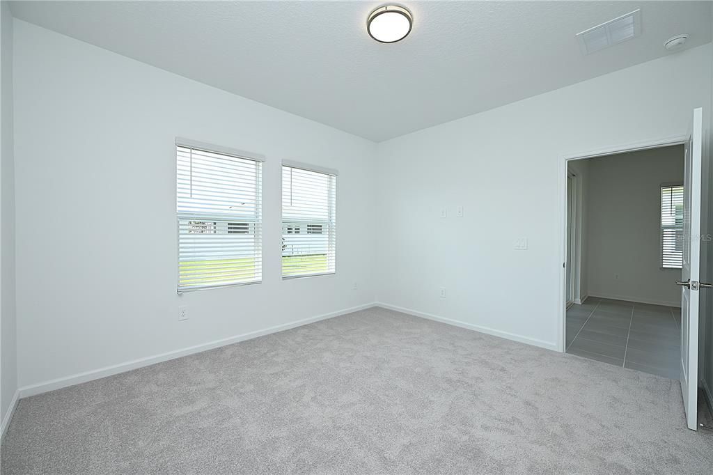 For Rent: $1,890 (3 beds, 2 baths, 1562 Square Feet)