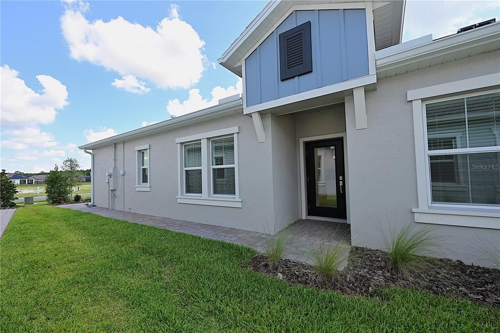 For Rent: $1,890 (3 beds, 2 baths, 1562 Square Feet)
