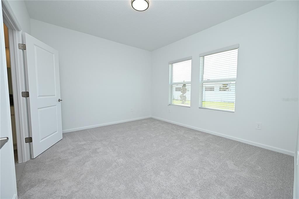 For Rent: $1,890 (3 beds, 2 baths, 1562 Square Feet)