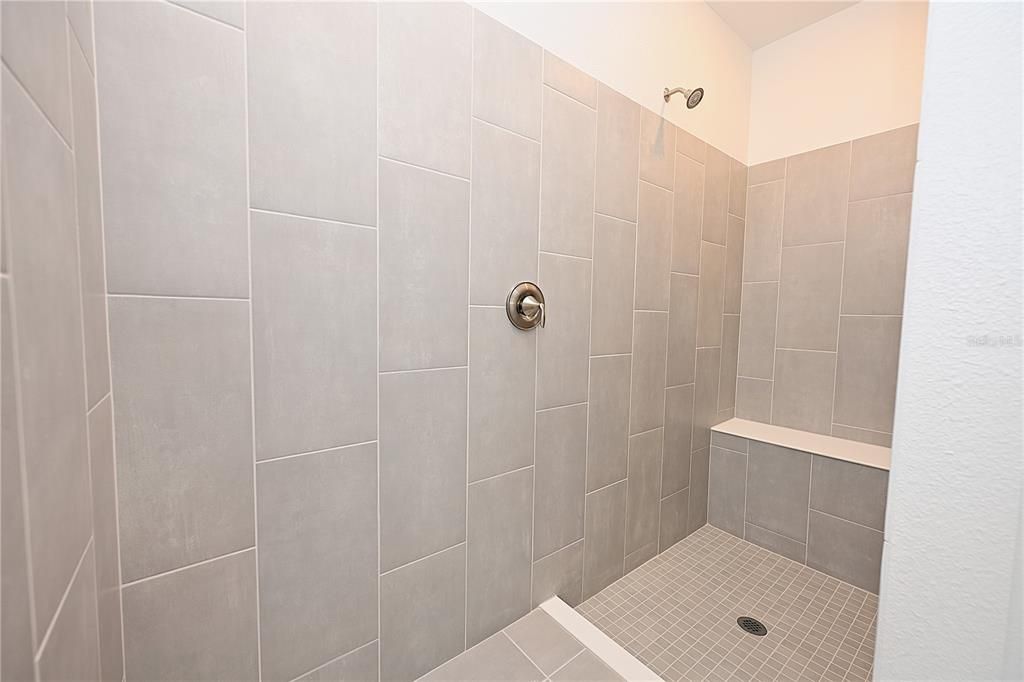 For Rent: $1,890 (3 beds, 2 baths, 1562 Square Feet)