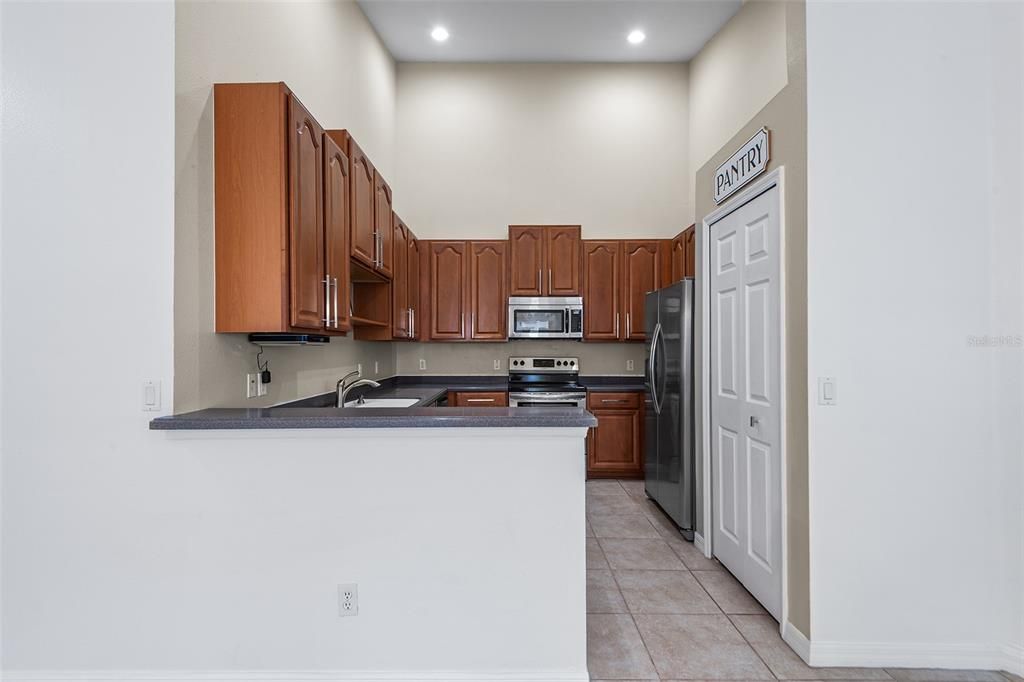 En Venta: $240,000 (2 camas, 2 baños, 1536 Pies cuadrados)
