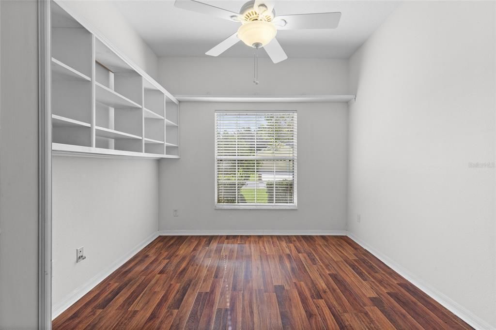 For Sale: $250,000 (2 beds, 2 baths, 1653 Square Feet)