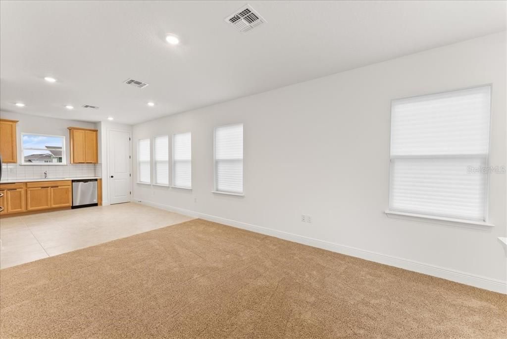 En Venta: $874,990 (5 camas, 4 baños, 3219 Pies cuadrados)