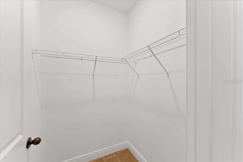 En Venta: $874,990 (5 camas, 4 baños, 3219 Pies cuadrados)