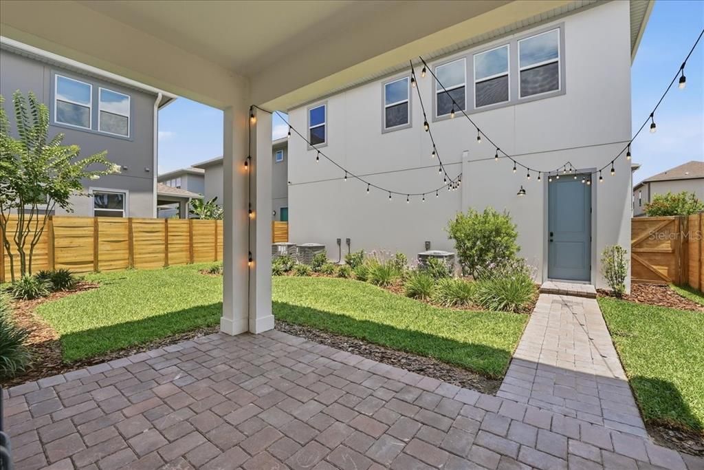 En Venta: $874,990 (5 camas, 4 baños, 3219 Pies cuadrados)