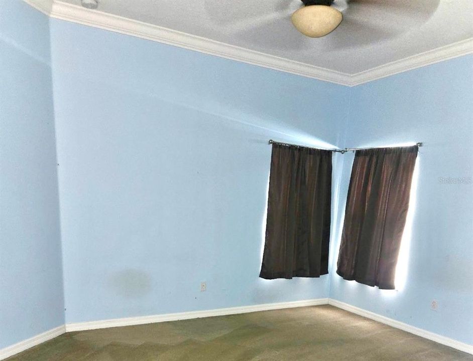 En Renta: $3,300 (4 camas, 2 baños, 1880 Pies cuadrados)
