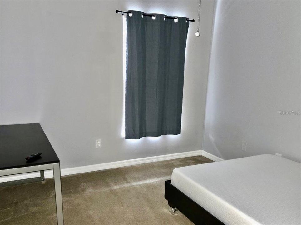 En Renta: $3,300 (4 camas, 2 baños, 1880 Pies cuadrados)