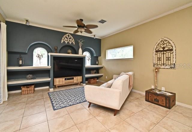 For Sale: $849,900 (4 beds, 3 baths, 2450 Square Feet)