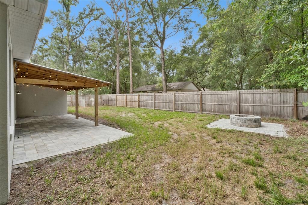 For Sale: $320,000 (3 beds, 2 baths, 1249 Square Feet)