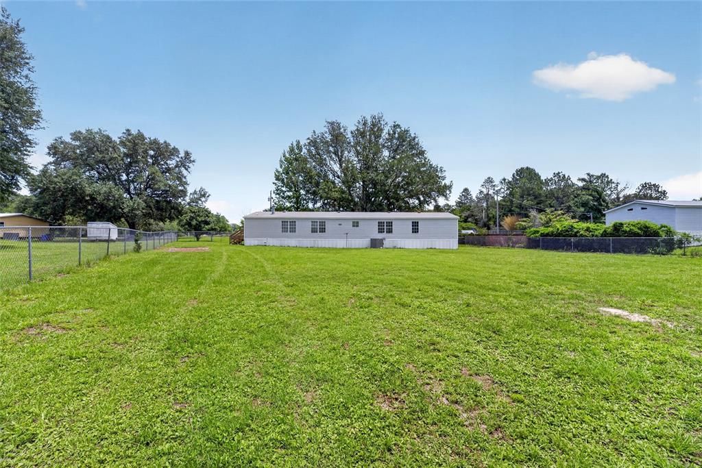 For Sale: $229,000 (4 beds, 2 baths, 1900 Square Feet)