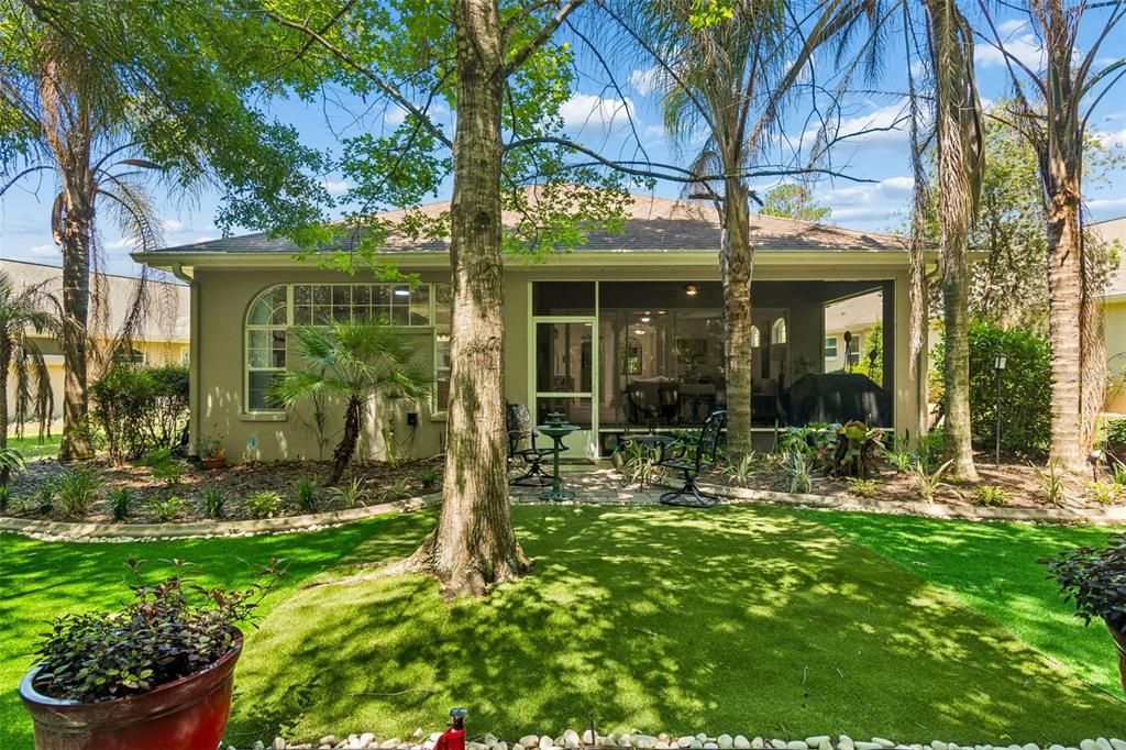 For Sale: $315,000 (3 beds, 2 baths, 1984 Square Feet)