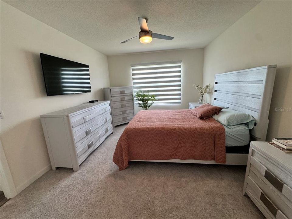 For Sale: $410,000 (4 beds, 2 baths, 1846 Square Feet)