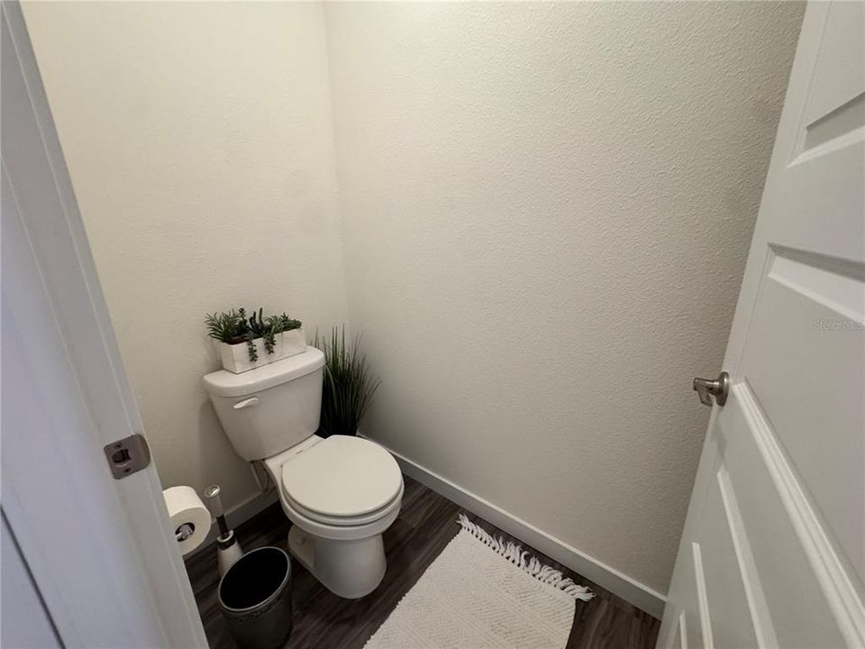 For Sale: $410,000 (4 beds, 2 baths, 1846 Square Feet)