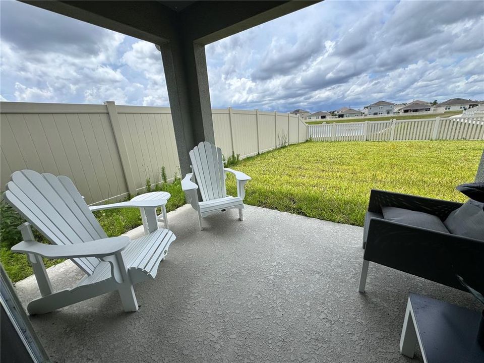 For Sale: $410,000 (4 beds, 2 baths, 1846 Square Feet)