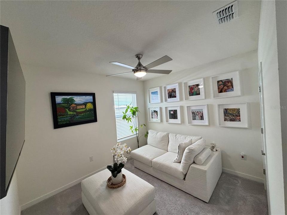 For Sale: $410,000 (4 beds, 2 baths, 1846 Square Feet)