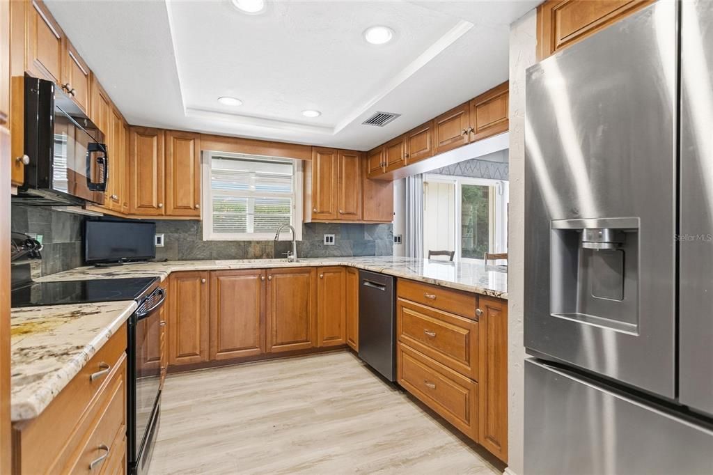 На продажу: $489,500 (3 спален, 2 ванн, 1658 Квадратных фут)